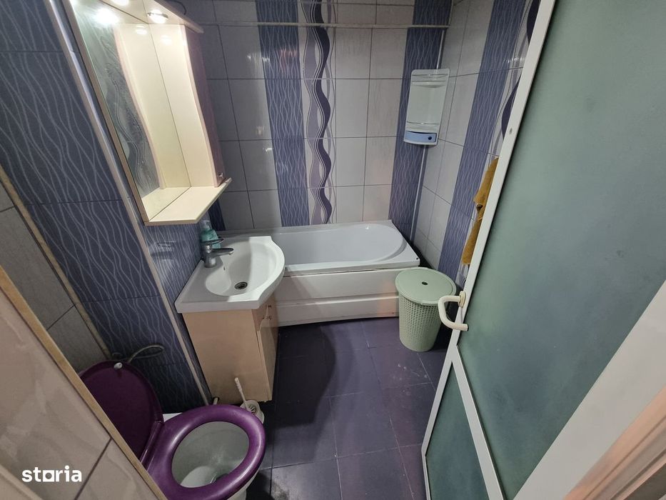 Apartament 3 camere zona Trocadero