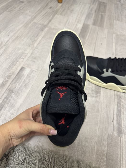 Air Jordan 4 RM , marime 44 si 45