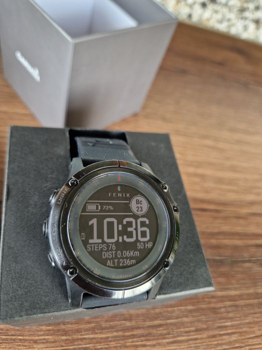 Часовник Garmin Fenix 5x plus