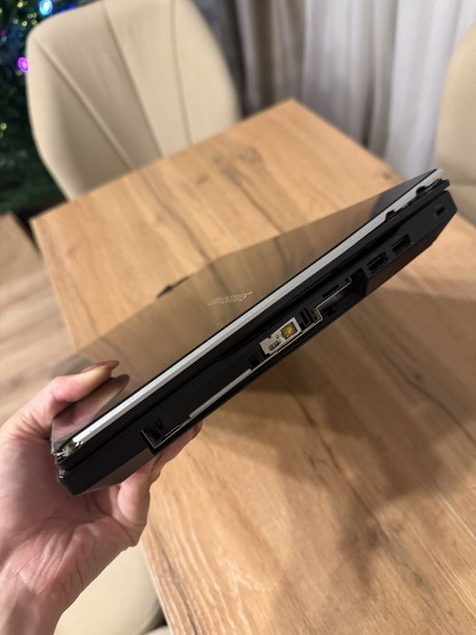 Ноутбук Samsung NP300V5A