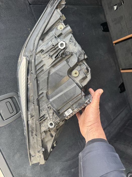 БМВ 530 Г30 фар десен лед