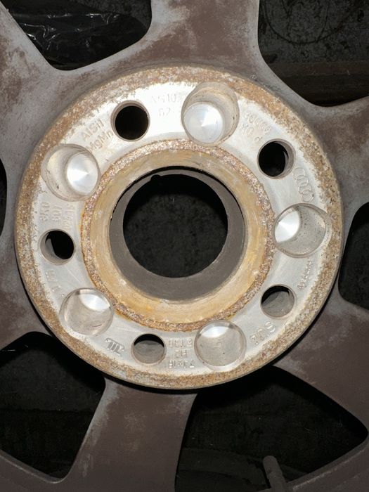 Roti complete Audi 205/60R16