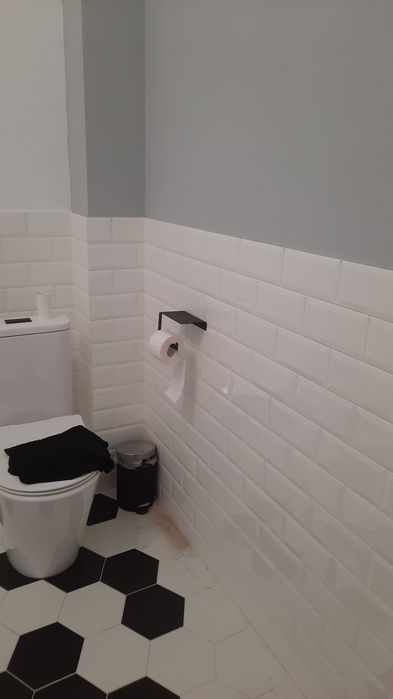 Профессиональный кафельщик