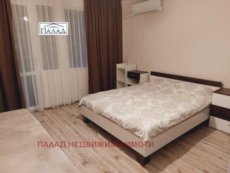 Дава се под наем Тристаен апартамент в Варна, Гръцка махала - 90 кв.м за 850 € - Снимка #6