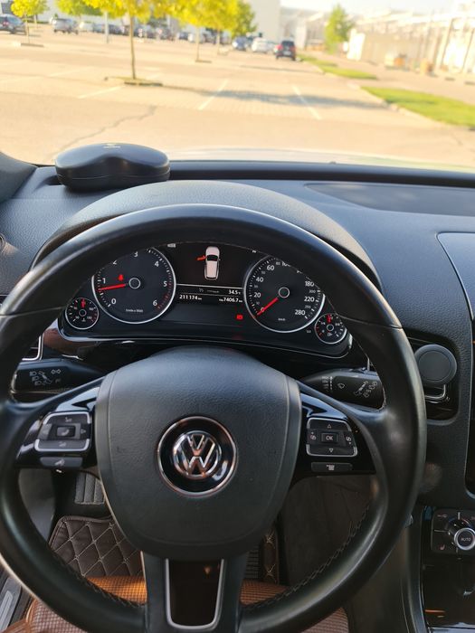 VOLKSWAGEN Touareg 2014 — imagine 3
