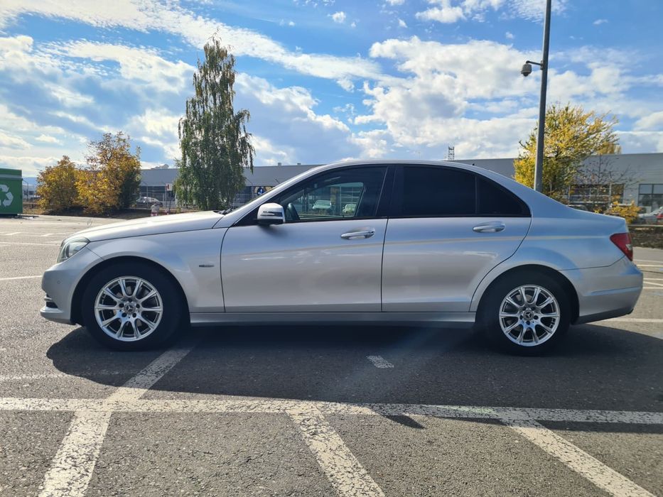 MERCEDES-BENZ C-Class 2011 — imagine 2