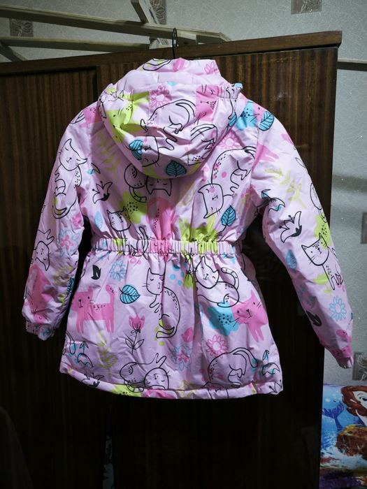 Продам куртку новую!!!