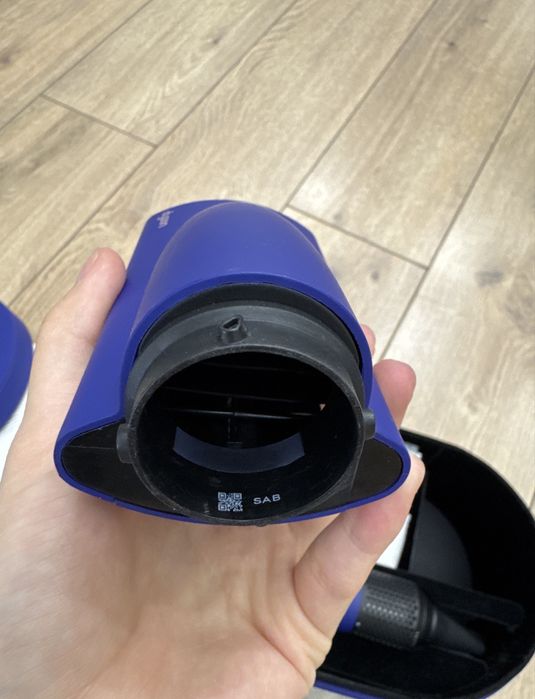 Продам Dyson Оригинал