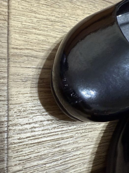 Туфли фирменные на 35 размер черные