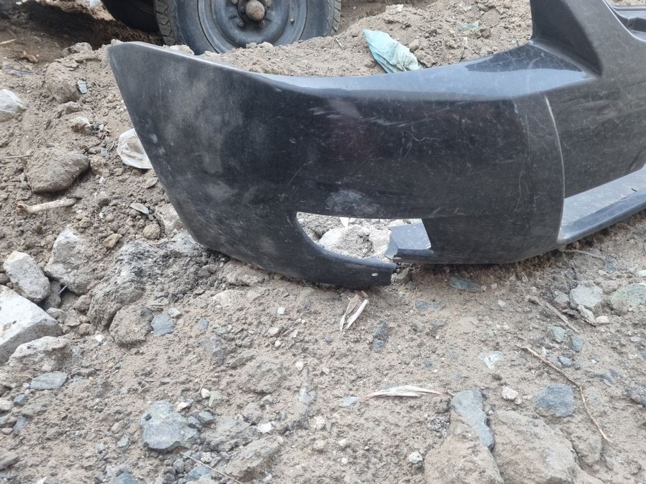 Продам бампера приора и нексия