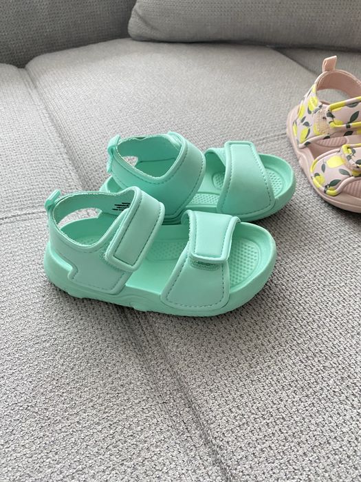 Сандали H&M размер 20/21 и 22/23