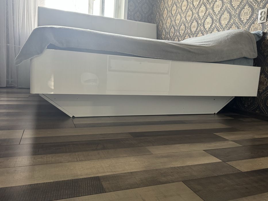 Продам кровать  двух спалка