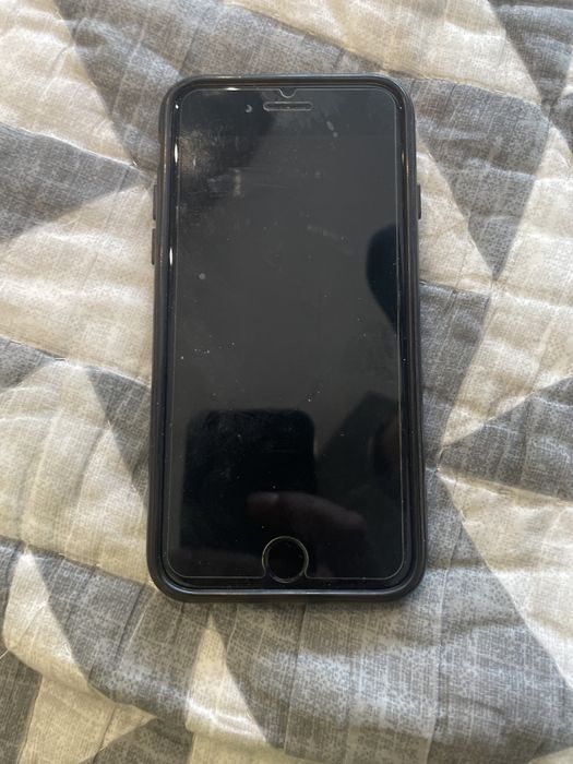 Iphon 6 работещ.