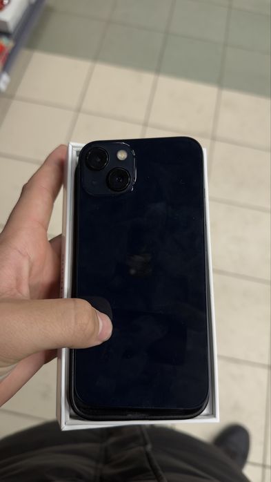iPhone 13 продается