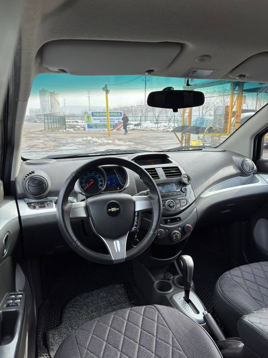 Продаётся SPARK 2023 автомат