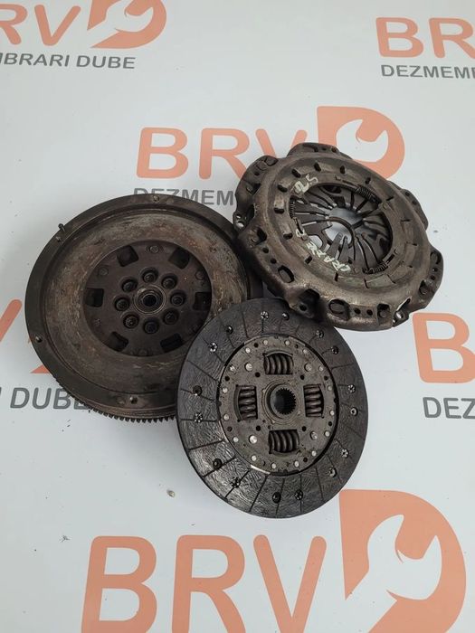 Kit ambreiaj ( placa +disc + volanta ) 2,5 motorizare pentru Vw Crafte