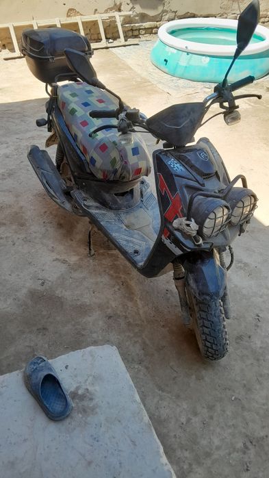 Govolo‘ tonk madel benzinda yuradi