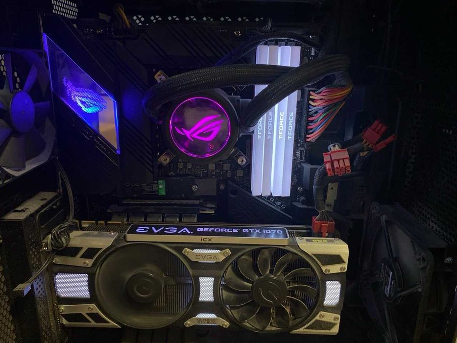 ASUS ROG Strix GT35 G35CG-21206T | Intel Core i7-11700KF | 64 GB DDR4 RAM | NO SSD | EVGA GTX 1070