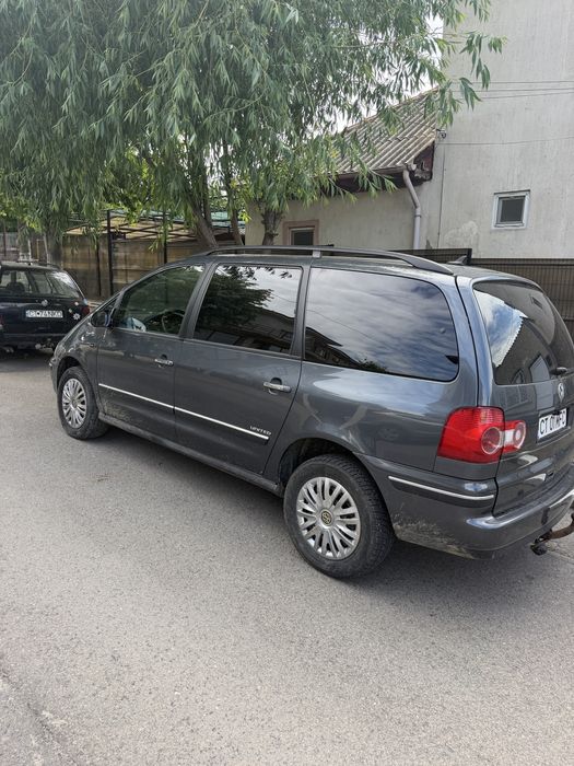 Volkswagen Sharan 2.0D 7 locuri