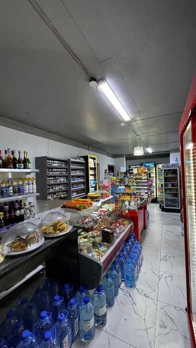 Магазин на левом берегу