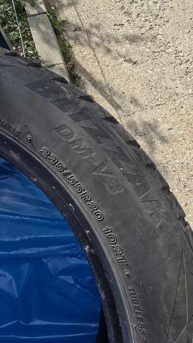 4бр 20" Зимни гуми Bridgestone Blizzak 235/55/20 Lexus