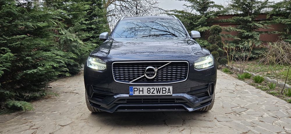 Volvo XC 90 R Design T8 4 AWD Twin Engine Geartronic Plug In Hyibrid