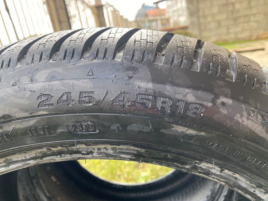 2 ГУМИ DUNLOP WINTER SPORT 5 245/45 R18 Чисто нови