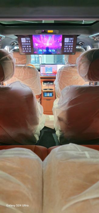 Lynk CO 900 Full version