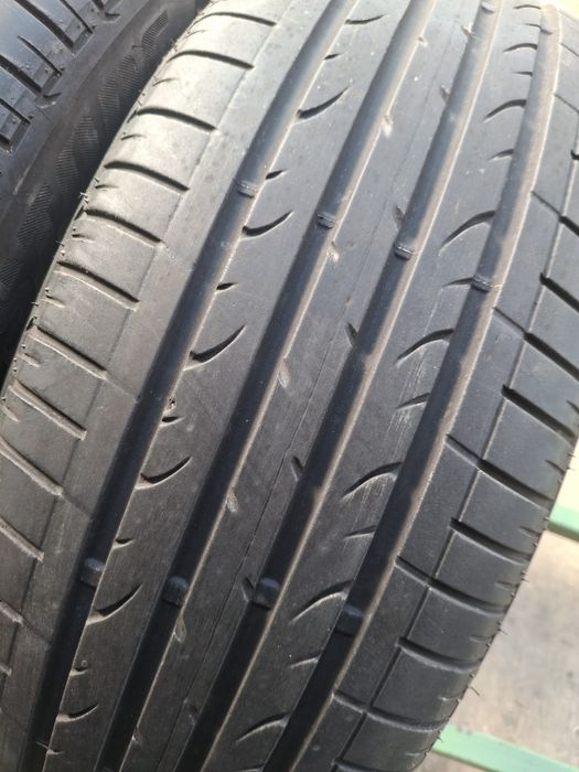 2 Anvelope de vară  235 60 r18 Bridgestone