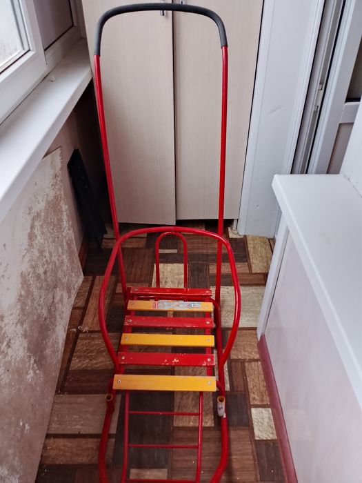 Продается санки в хорошем качестве