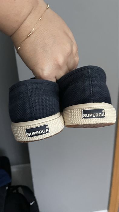 Tenesi din panza Superga