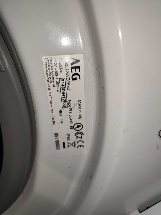 Пералня със сушилня AEG