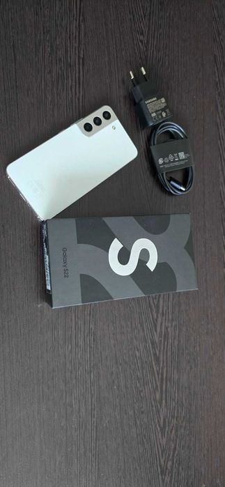 Samsung S22 128gb, бял, с гаранция