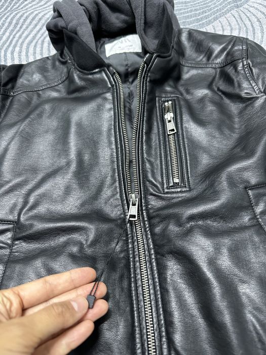 Кожаная куртка для мальчика