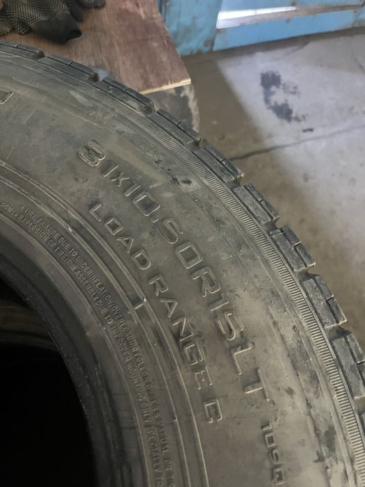Продам резину 265 75 R15LT