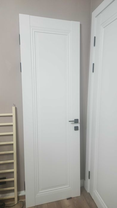 Продам дверь для санузла 70см