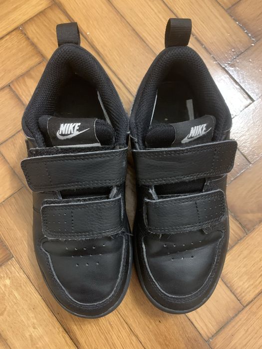 Pantofi Nike piele marimea 29,5