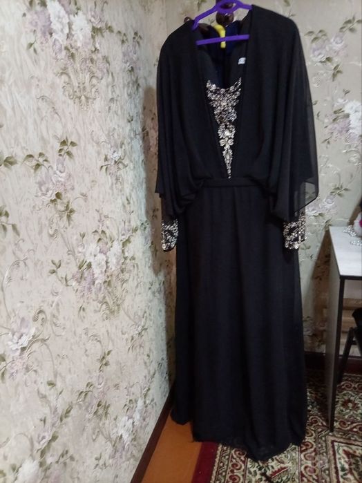 Vecherniy koylak 54    56 razmer вечный