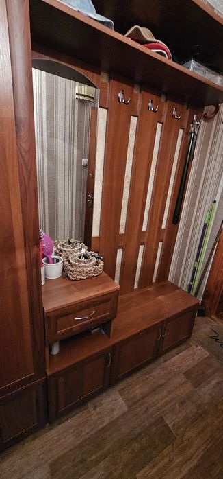 Продам прихожую в отличном состоянии