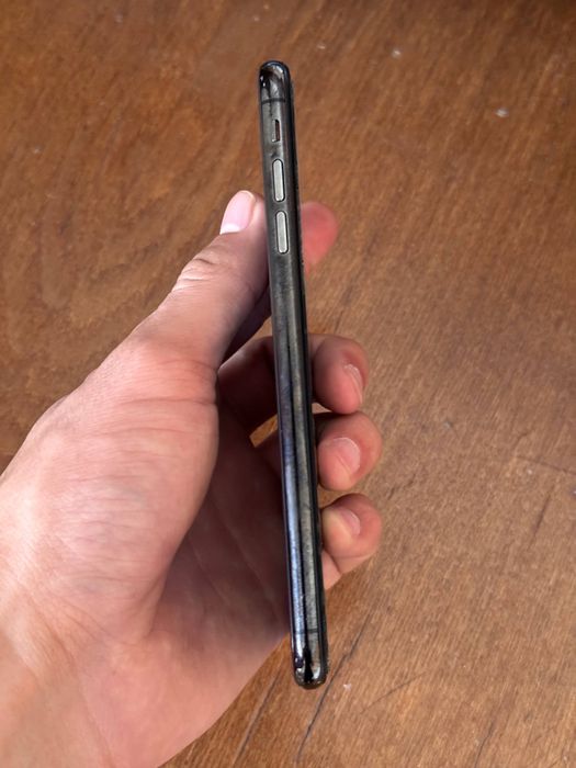 iPhone XS Max srochna sotiladi