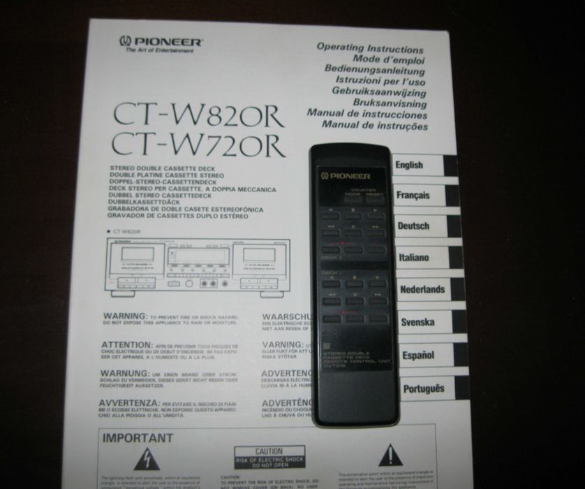 Pioneer stereo double cassete deck CT - W820R