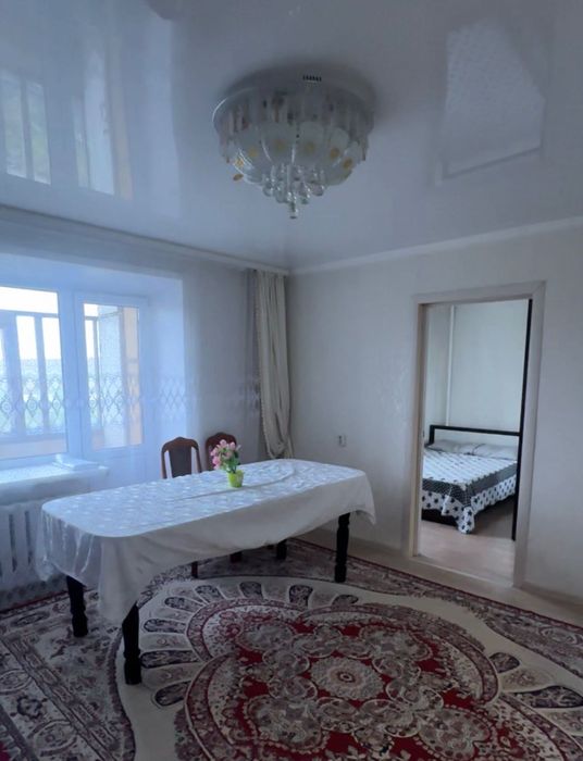 Ұзақ мерзімге 4 бөлмелі пәтер беріледі