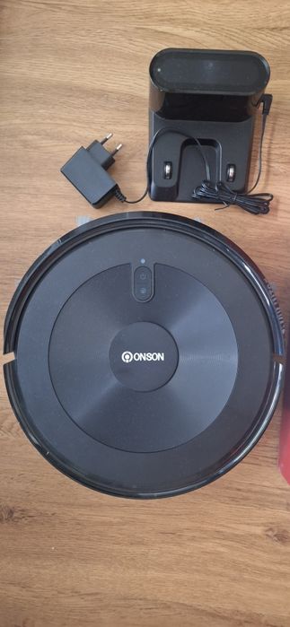 Продам  робот-пылесос