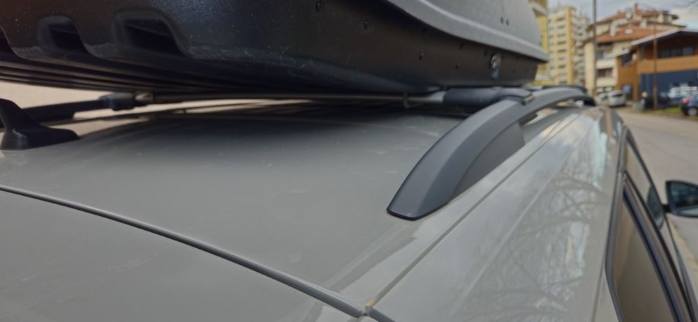 Напречни греди за автомобил.