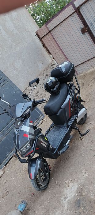 Электрскутер сатылады