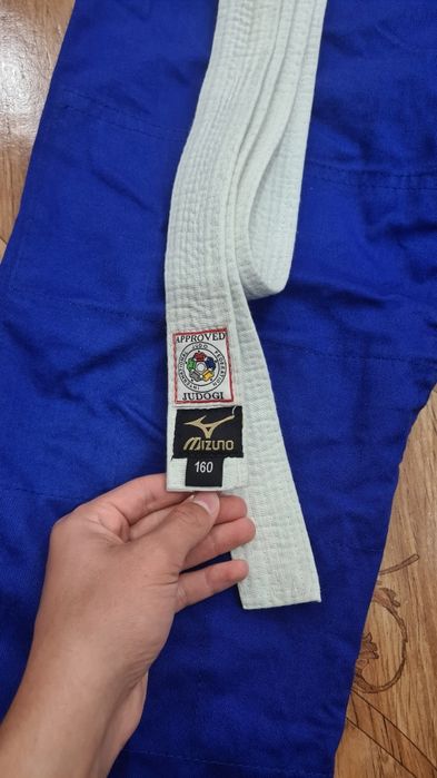 Продаю кимоно  .