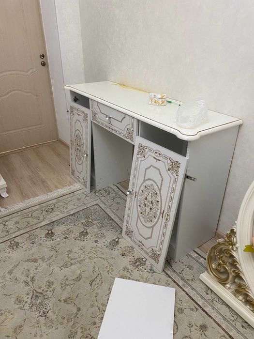 комплект спальной мебели