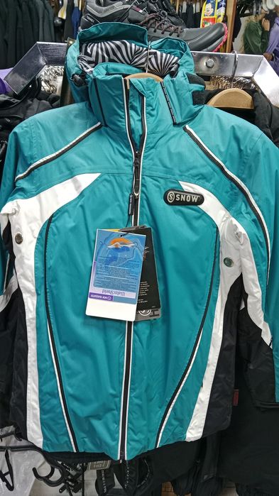 Костюм лыжный ..