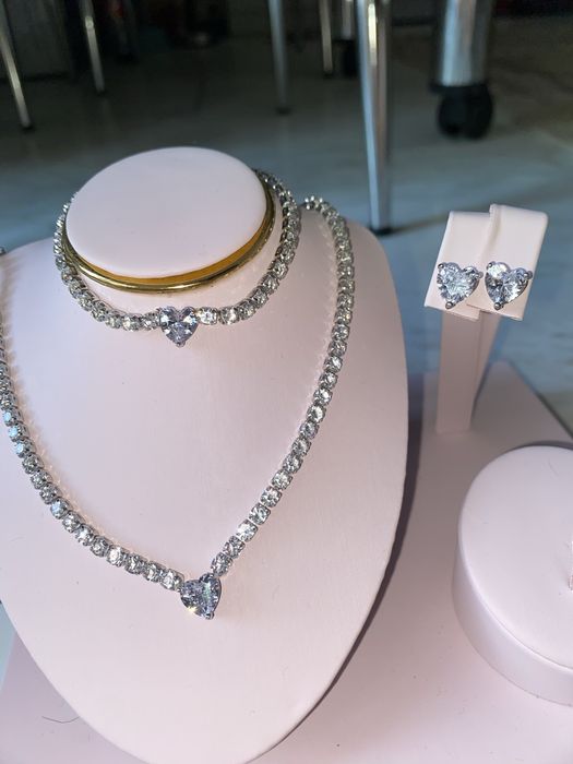 Set Bijuterii Tennis Cadou Cu Inima Argintiu Bratara Colier Cercei