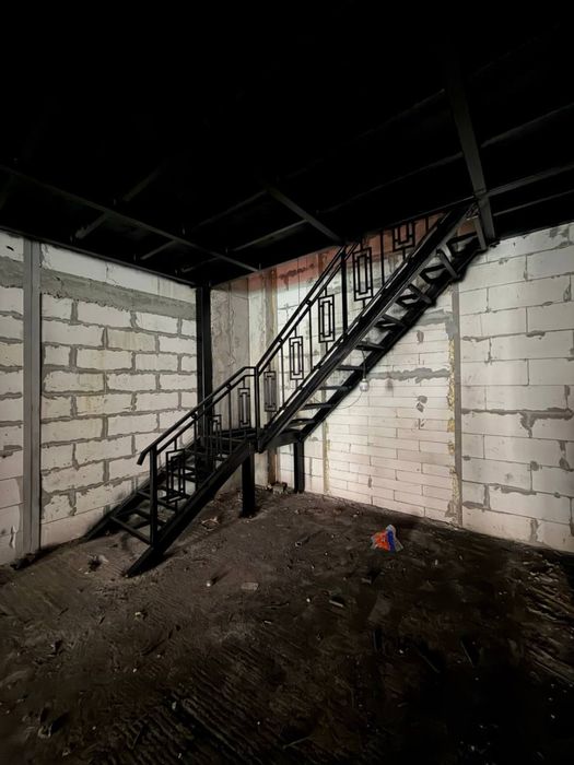 Улица Шота Руставели Жк "Shoshkent"площадь: 300 кв.м